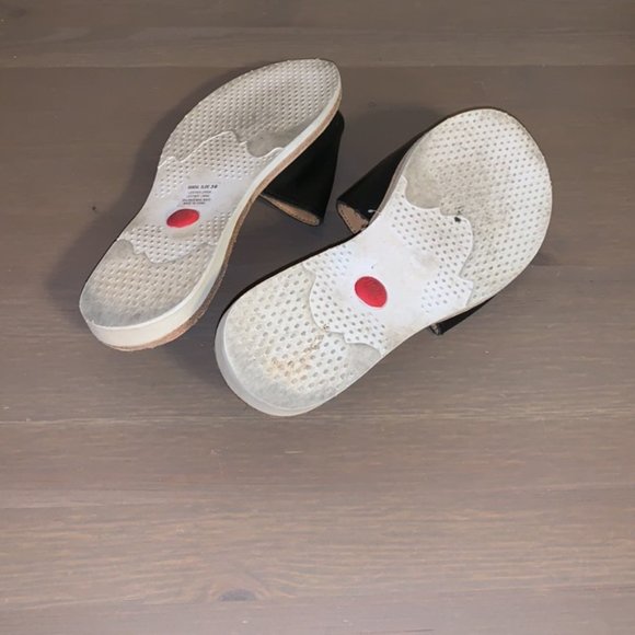 Rollie Black Leather Slides with Cork Insoles - Women’s Size 36 - Picture 7 of 8